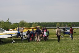 14180403045820140412-040-