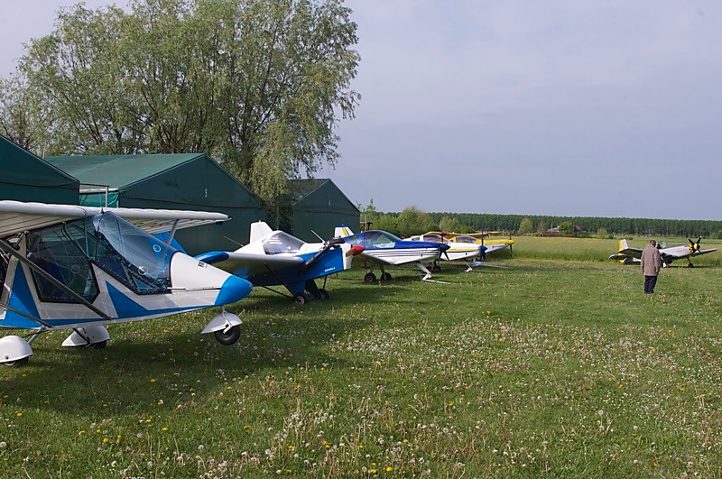 141804030459IMGP6267-